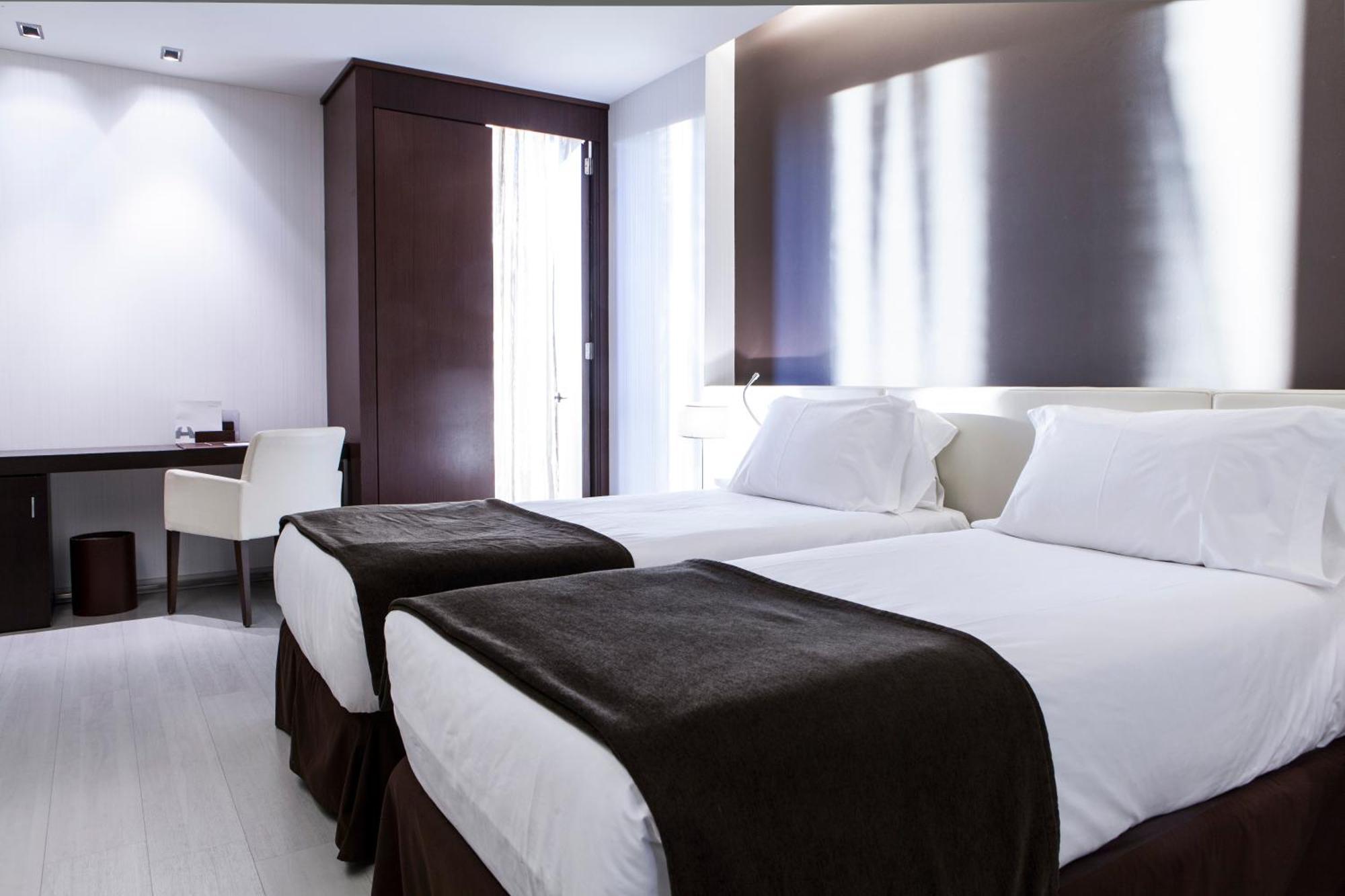 Hotel Diagonal Plaza Zaragoza Exterior photo