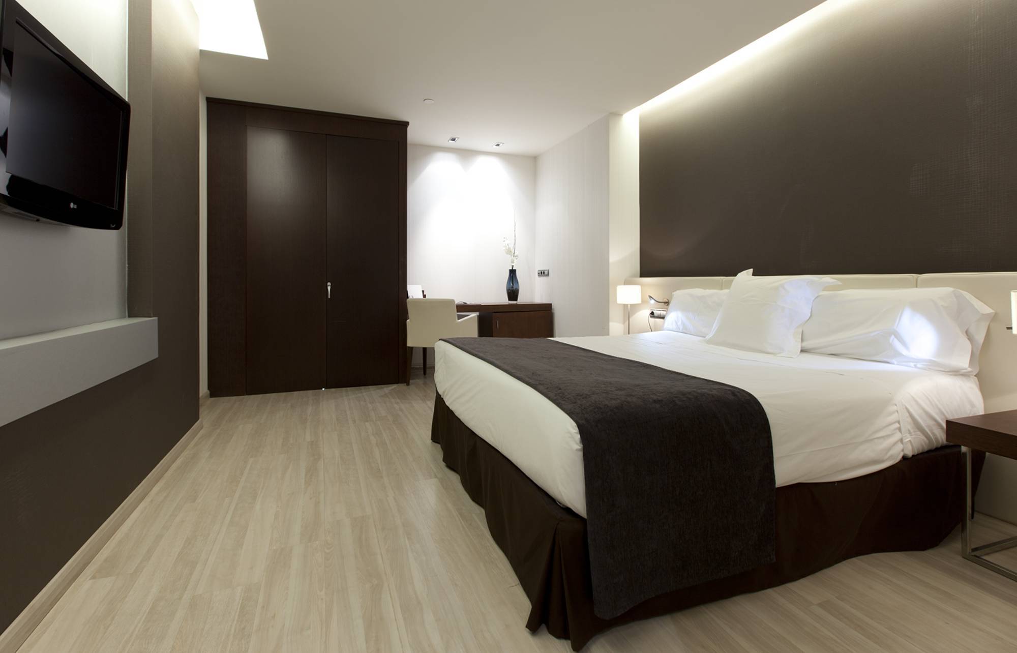 Hotel Diagonal Plaza Zaragoza Room photo